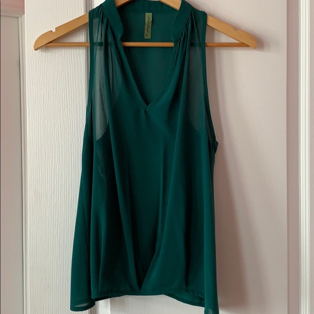 emerald green tank top